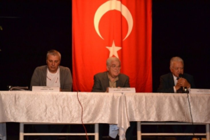 Beykoz Vakfı'da Ortadoğu Konulu Panel yapıldı