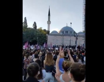 İstanbul’da Pınar Gültekin protestosu