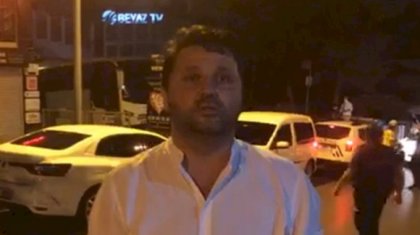 Boşnaklar Beyaz TV önünde Erdoğan Erden Basın açıklaması yaptı