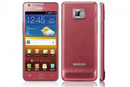 Pembe Samsung Galaxy S2 Türkiye'de