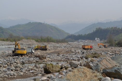 Fırtına Vadisinden Malzeme Alımı Devam Ediyor