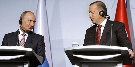 Guardian: Putin ve Erdoğan muhalifleri hapse gönderdi