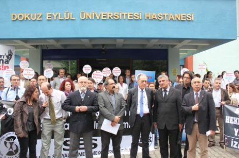 Sağlıkçılar şiddete karşı greve çıkıyor