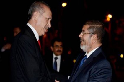 Erdoğan'dan Mursi açıklaması