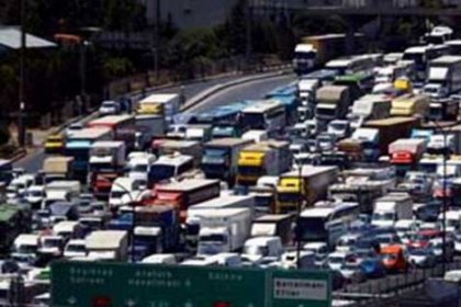 İstanbul'da trafik kilitlendi!