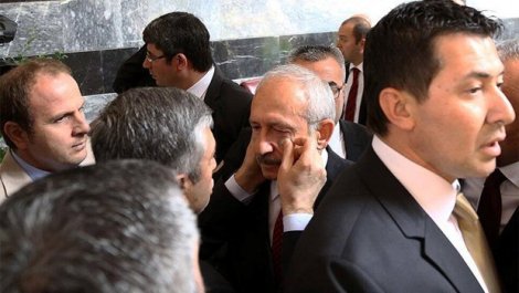 Kemal Kılıçdaroğlu'na yumruk atana tahliye