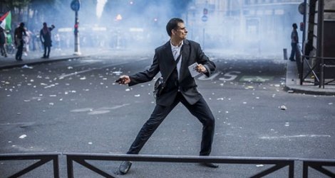 Şaşırtan protestocu