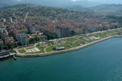 AKP Yalova’da şok istifa