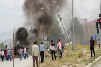 Başkale'de ''PKK'lı öldürüldü'' gerginliği
