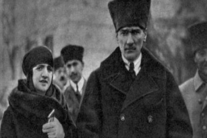 Latife Hanım'ın boşanma mektubu satılacak