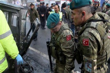 Afganistan'da Türk elçilik aracına bombalı saldırı: 1 asker şehit