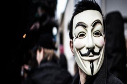 Anonymous dediğini yaptı