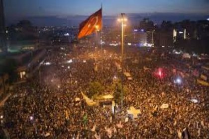 İzmir'de iki yıl sonra 'Gezi Eylemleri'ne katılan 94 kişiye dava