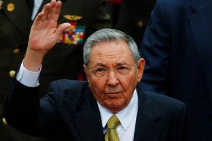 Raul Castro: 'Küba'ya ambargoyu kaldırın artık'