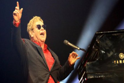 Elton John'dan Türkiye mesajı