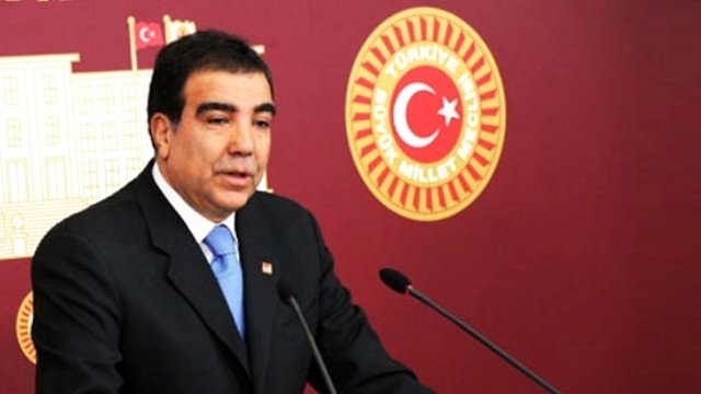 CHP'li Toprak: Hazine, yakında %50 faizle borç almak zorunda kalacak