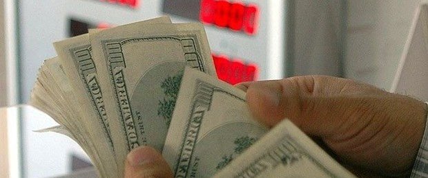 Dolar, 5,25 seviyesinde işlem görüyor