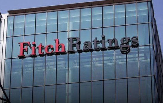 Fitch: Türkiye'de bankaların döviz likidite riski önemli bir şekilde arttı