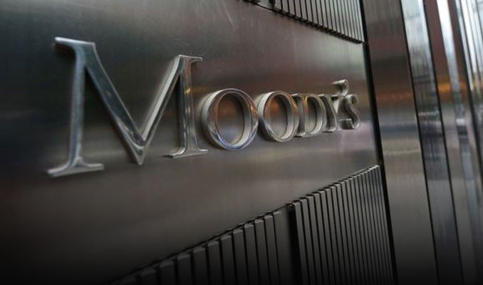 Moody’s, Türkiye'deki 20 bankanın notunu indirdi