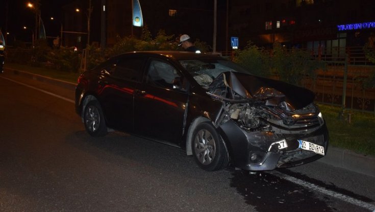 Sağlık Bakanı Fahrettin Koca'nın konvoyunda kaza: 4 polis yaralı