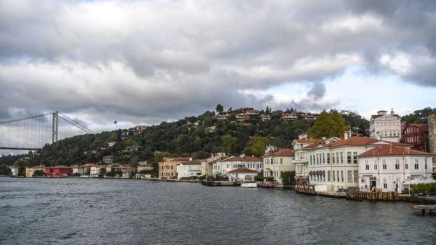 'TL'deki değer kaybı sonrası İstanbul'daki onlarca tarihi yalı Orta Doğu ülkelerine satıldı'