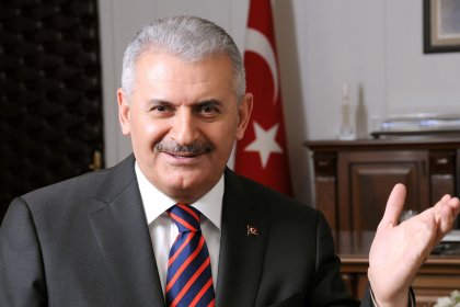 1 yılda 2 milyar 98 milyon lira harcadı