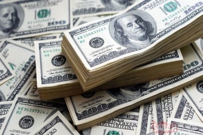 Dolar, yeni güne 4.71'den başladı