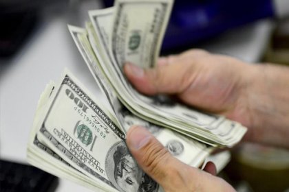 Dolar yılın son işlem gününe 5.28 seviyesinde başladı