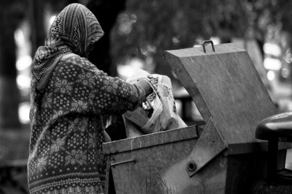 Dört kişilik ailenin açlık sınırı 1615 lira oldu