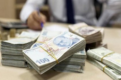 Hazine, 4 yılda  512 milyar lira faiz ödeyecek