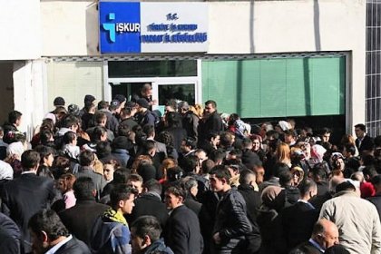 İşsiz sayısı 124 bin kişi artarak 3 milyon 454 bin kişiye çıktı