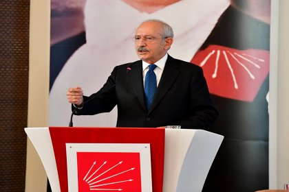 Kılıçdaroğlu, CHP'li kadınlara seslendi: 'Benim görevim vereceğiniz her mücadelede size destek olmaktır'