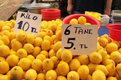 Pazara gidenin yüzü ekşiyor: Limon halde 6,5, pazarda 10 lira