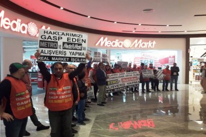 Real Market işçilerinin direnişleri sürüyor