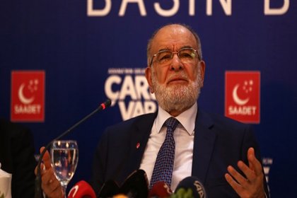 Temel Karamollaoğlu'ndan Fatih Erbakan'a: Falakayı yerdi