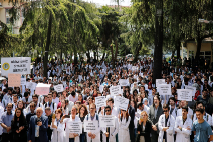 YÖK Başkanı Saraç: İstanbul Üniversitesi'ni bölerek yeni bir model deneyeceğiz