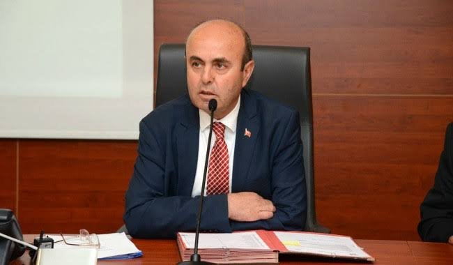 CHP'li başkan: 'Maaşımı bilmiyorum çünkü ben almıyorum, öğrenci burslarına ve ÇYDD'ye gidiyor'