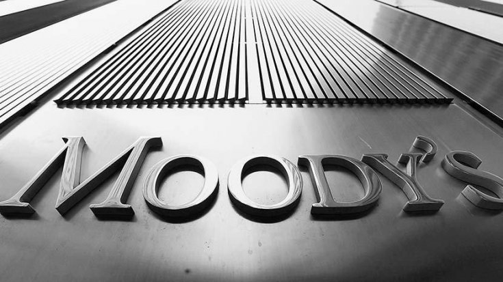 Moody's, Türkiye'nin kredi notunu düşürdü