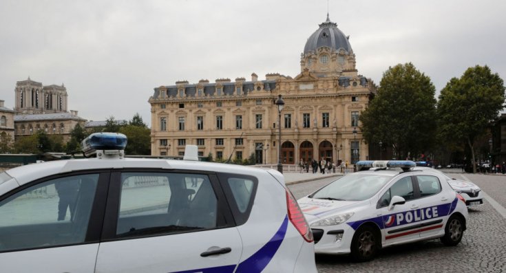 Paris Emniyet Müdürlüğü'nde bıçaklı saldırı: 4 polis hayatını kaybetti, saldırgan öldürüldü