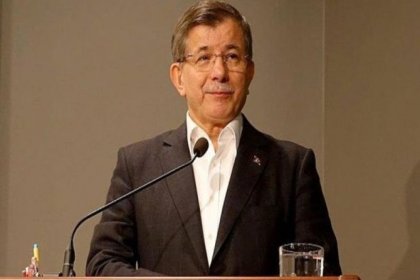 Ahmet Davutoğlu'ndan yeni parti mesajı: Hepinizi yeni bir vizyonla birlikte yeni bir hâl ile hallenmeye davet ediyorum