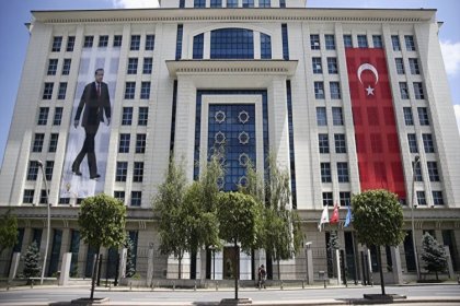 AKP, son iki ayda 56 bin üye kaybetti