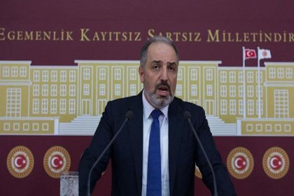 AKP'li Yeneroğlu: FETÖ davaları ve KHK mağdurları konusunda hukuk dışına çıkıldı