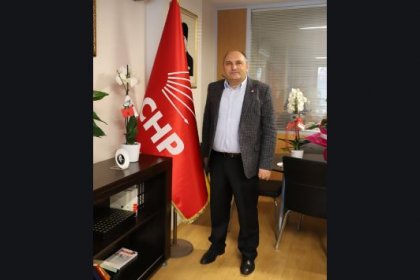 CHP Küçükçekmece İlçe Başkanlığına yeniden Turgay Özcan seçildi