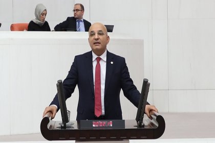 CHP'li Polat'tan cami avlusunda eğitime tepki