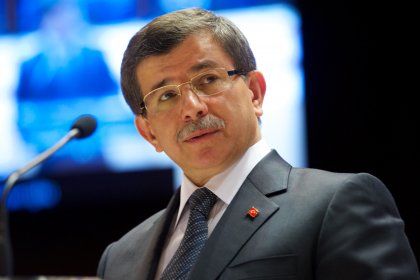 Davutoğlu Ankara’da eski AKP’lilerle bir araya geldi