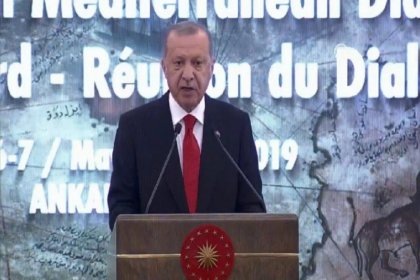 Erdoğan: S-400 tartışmasını doğru bulmuyorum