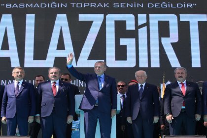 Erdoğan'dan 'güvenli bölge' açıklaması: İsteğimiz dışında bir yola zorlanırsak kendi planlarımızı hayata geçiririz