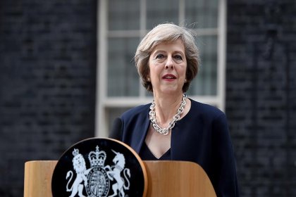 İngiltere Başbakanı Theresa May, 7 Haziran'da istifa edeceğini açıkladı