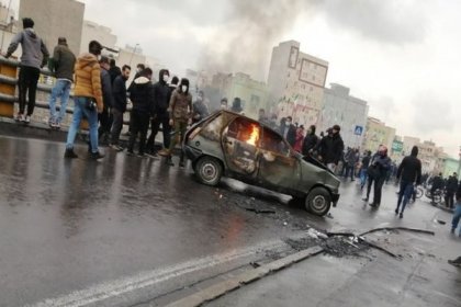 İran protestolarda 12 kişinin öldüğünü açıkladı, göstericilere destek veren ABD'yi kınadı