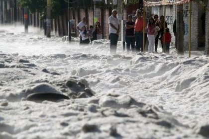 Meksika'da yaz ortasında dolu fırtınası